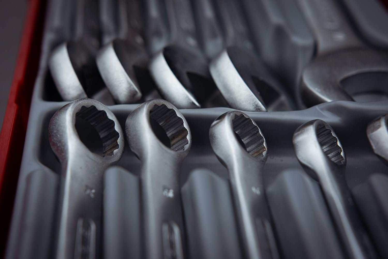 Teng Tools 10 Piece Metric Stubby Combination Wrench Set 10mm - 19mm - TT6010M, Silver Teng Tools 10 Piece Metric Stubby Combination Wrench Set 10mm - 19mm - TT6010M, Silver